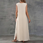 Allison - Women's Relaxed Fit Maxi Dress with Side Slit