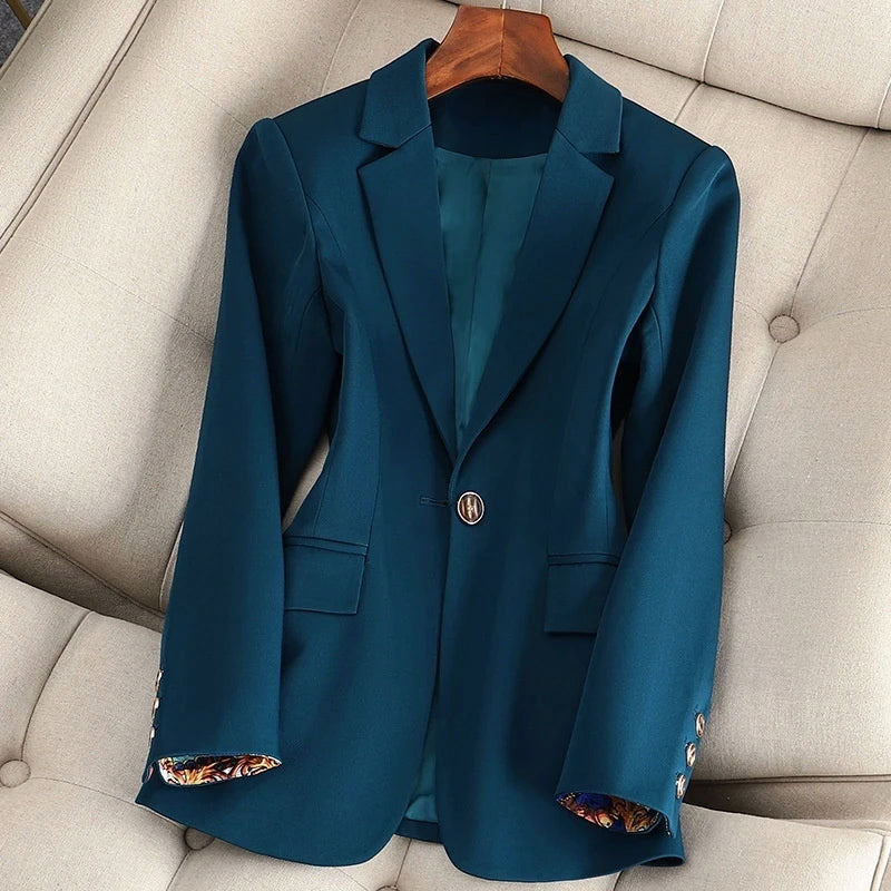 Ashley Monroe Elegant One-Button Blazer