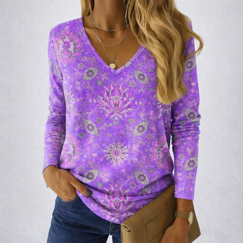 Hailey - Women's Relaxed Fit Patterned V-Neck Shirt