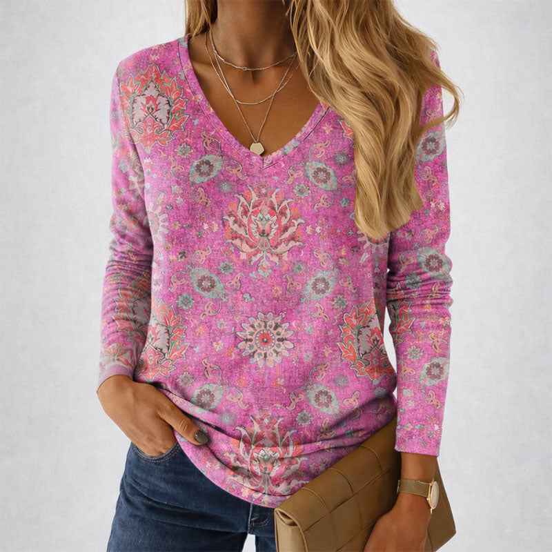 Hailey - Women's Relaxed Fit Patterned V-Neck Shirt