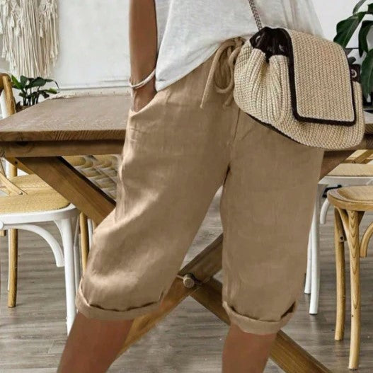 Lindsey - Women's Casual Shorts with Elastic Waistband