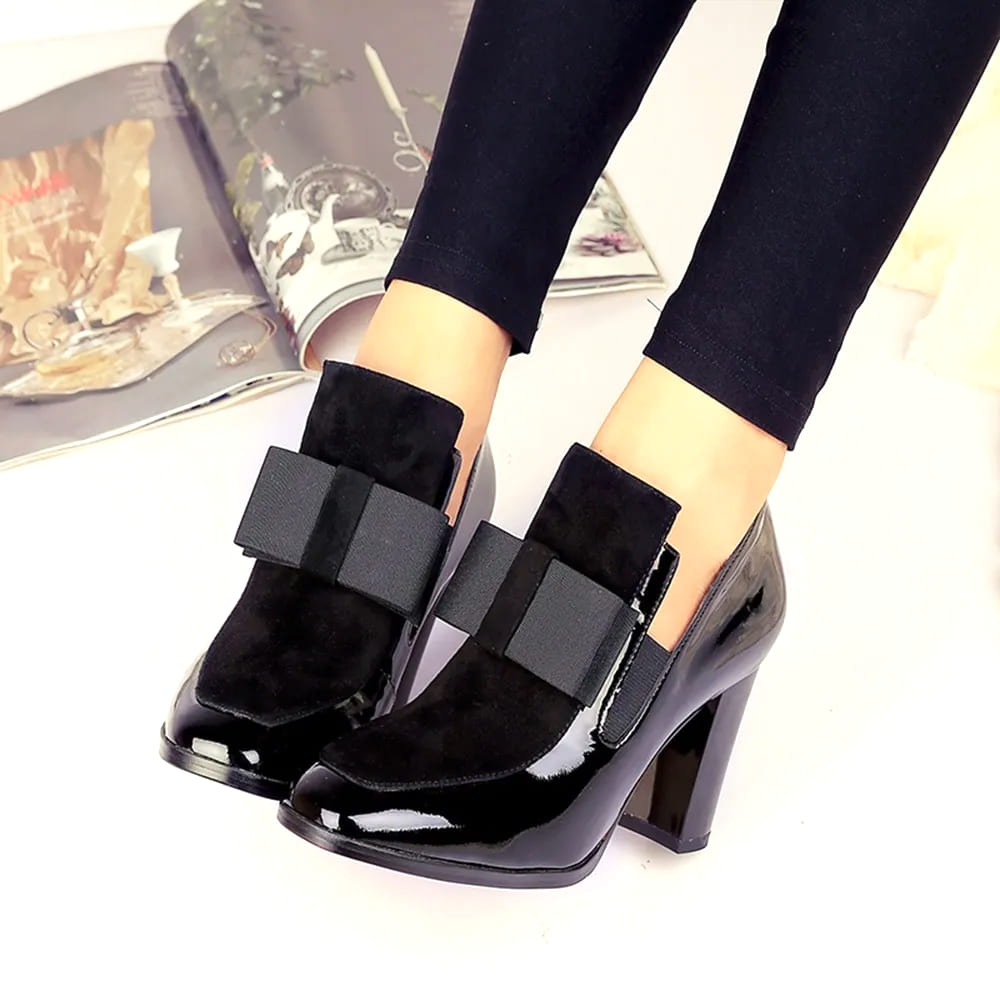 Victoria - Women’s Closed Toe Block Heel Pumps