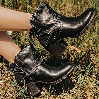 Odette - Women's Lace-Up Block Heel Ankle Boots